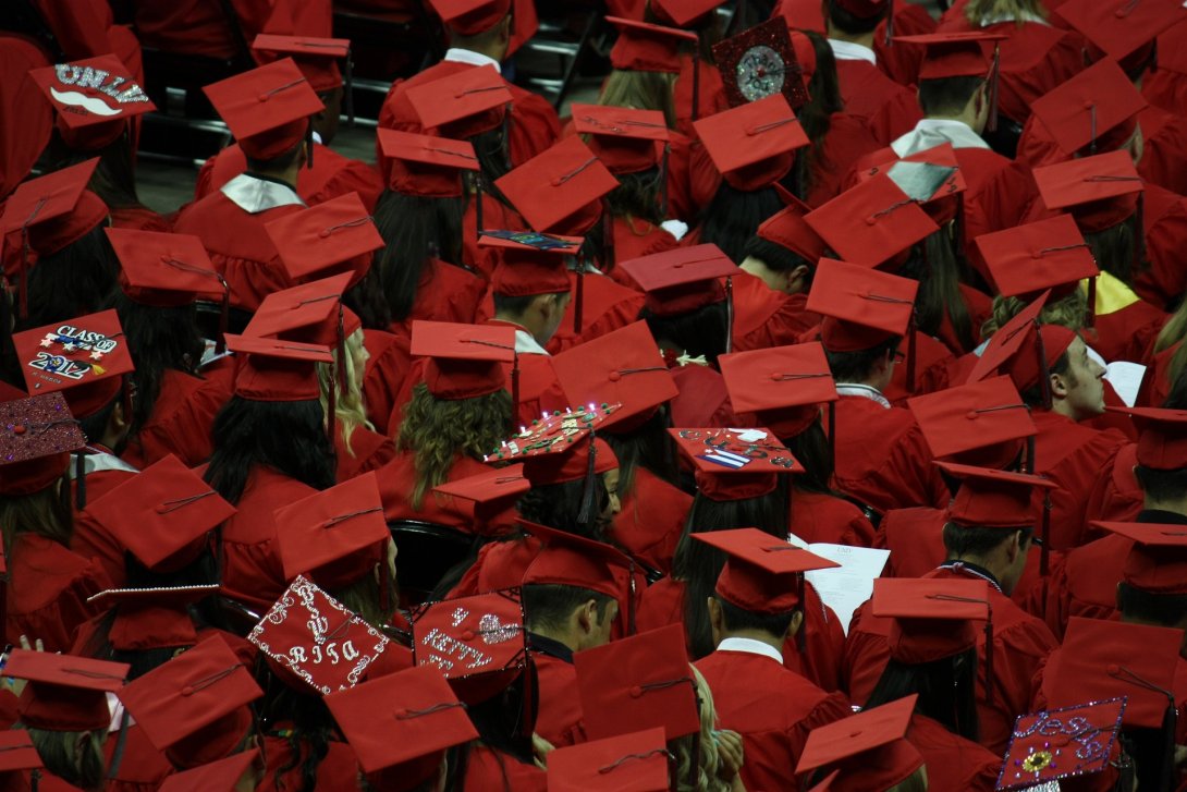 Picture of students at a graduation ceremony