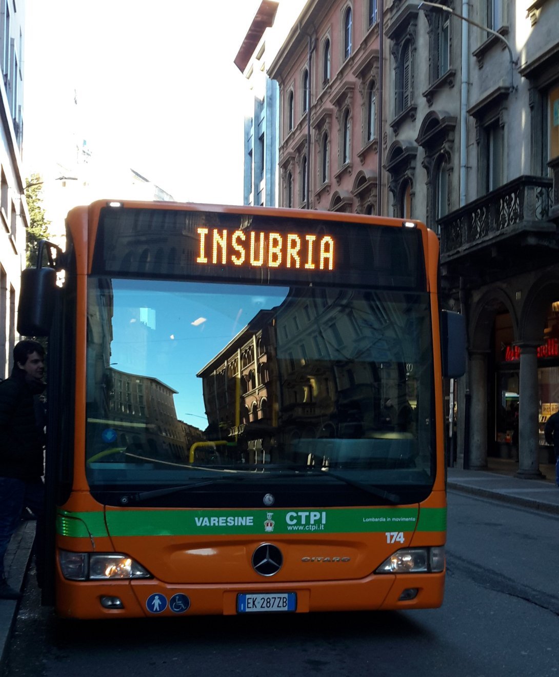 Bus insubria